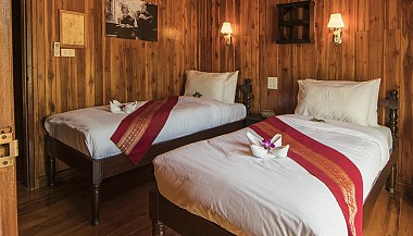 CLASSIC CABINS CLASSIC CABINS