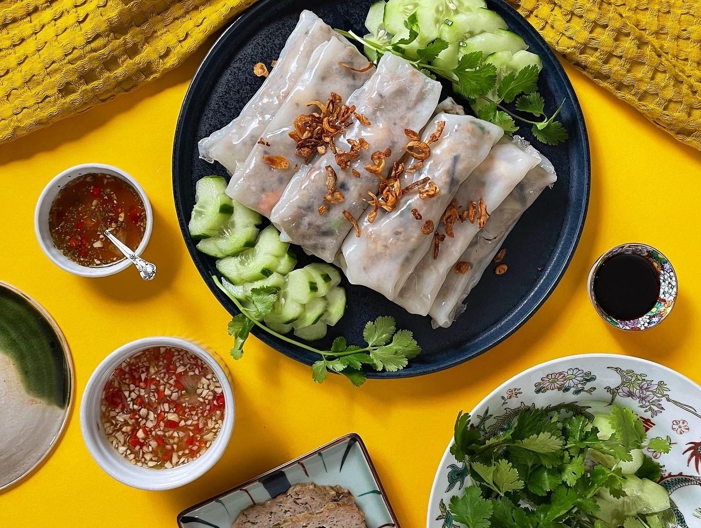 Authentic Vietnamese Food Tour in Hanoi: A Culinary Adventure - Ảnh 2 Authentic Vietnamese Food Tour in Hanoi: A Culinary Adventure - Ảnh 2