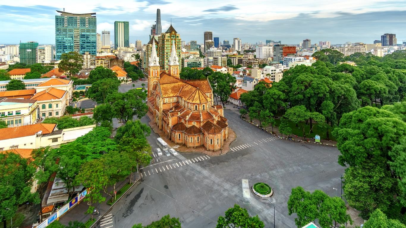 Explore Ho Chi Minh City: 7 Attractions You Can’t Miss - Ảnh 2 Explore Ho Chi Minh City: 7 Attractions You Can’t Miss - Ảnh 2