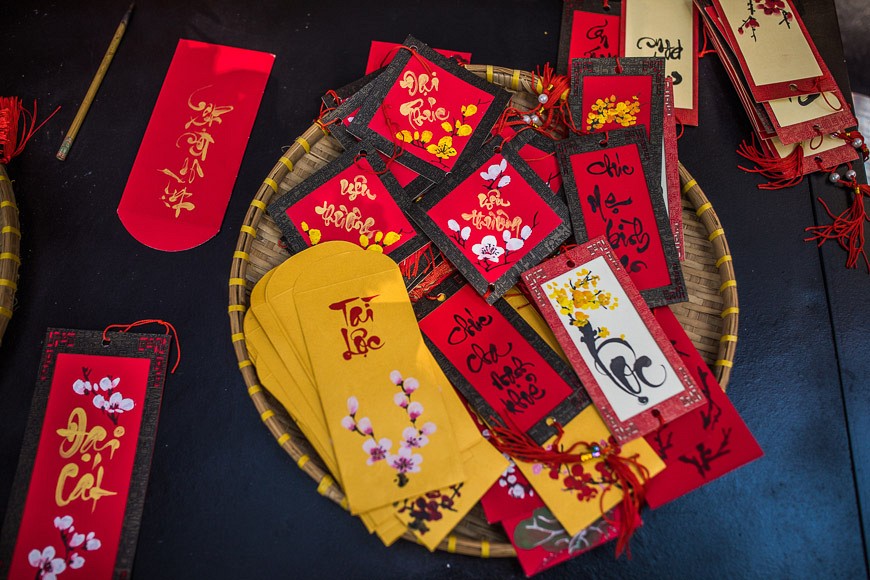 Tet Travel Guide: Celebrating Lunar New Year with Tradition and Joy - Ảnh 5 Tet Travel Guide: Celebrating Lunar New Year with Tradition and Joy - Ảnh 5