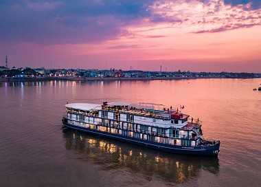 5 Days - Siem Riem - Phnom Penh - Jayavarman Cruise