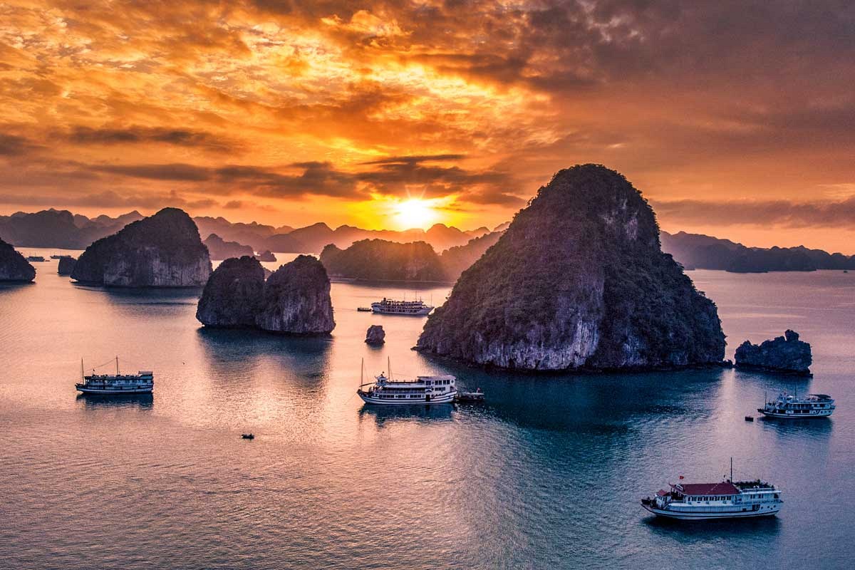 Halong Bay Cruise