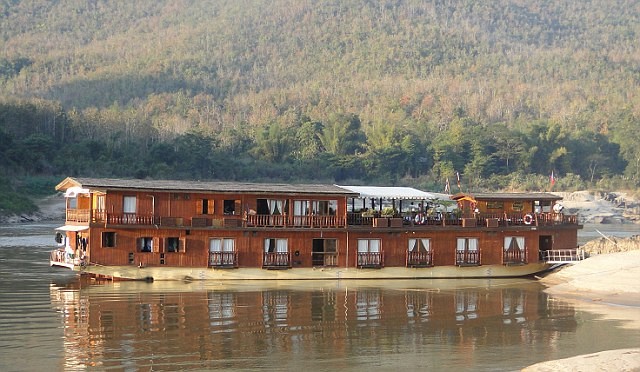 RV Mekong Sun