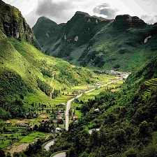 Ha Giang Trekking Package
