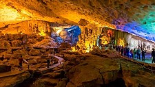 Halong Bay Full Day Trip