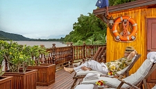 THE GOLDEN TRIANGLE: THAILAND - LAOS ON MEKONG SUN