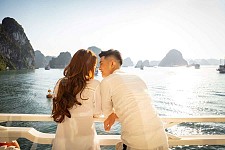Vietnam Honeymoon Tour – Luxury Romantic Journey