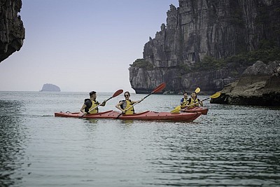 6-Day Northern Vietnam Itinerary: Hanoi, Ninh Binh & Ha Long Bay Family Review