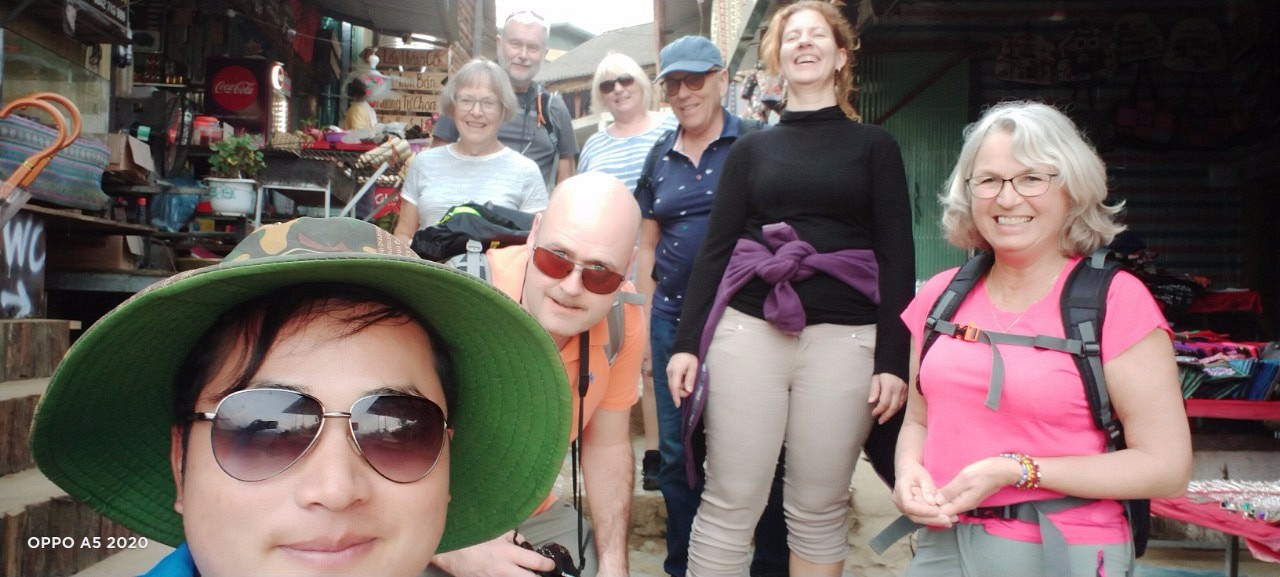 Private vs Group Tours in Vietnam - Ảnh 2 Private vs Group Tours in Vietnam - Ảnh 2