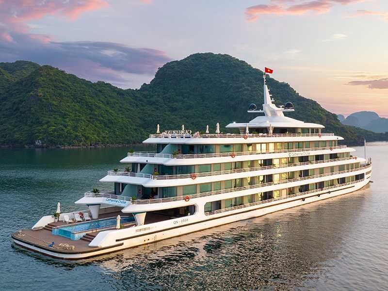 Top Luxury & Highest-Rated Halong Bay Cruises for 2026: An In-Depth Guide - Ảnh 7