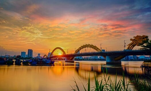 Top Things to Do in Da Nang: A Complete Guide to Vietnams Coastal Gem - Ảnh 8 Top Things to Do in Da Nang: A Complete Guide to Vietnams Coastal Gem - Ảnh 8