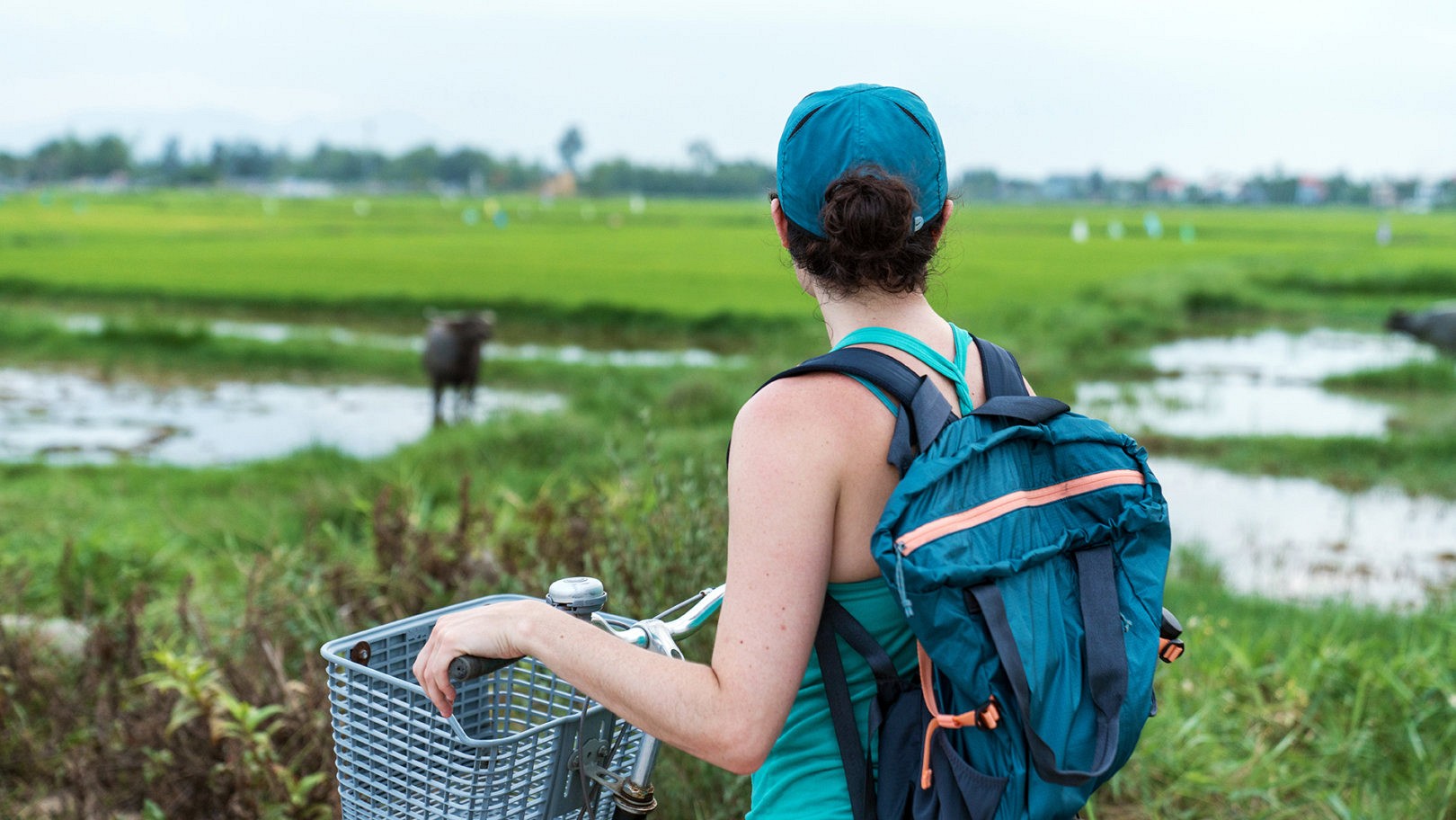 Vietnam Packing List: What to Pack for Every Season in Vietnam - Ảnh 5 Vietnam Packing List: What to Pack for Every Season in Vietnam - Ảnh 5